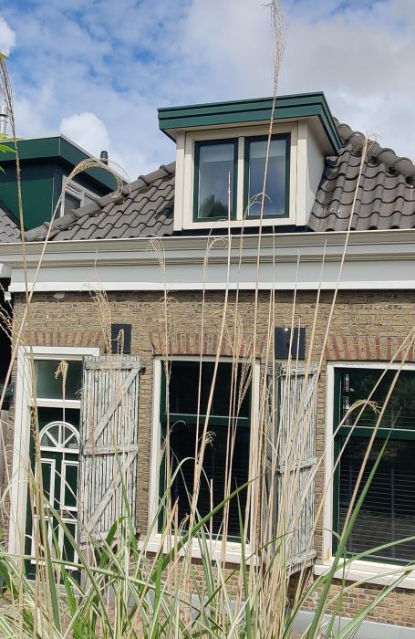 Dijkhuis aan de Delfshavense Schie